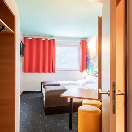 Passau-west Hotel 3*