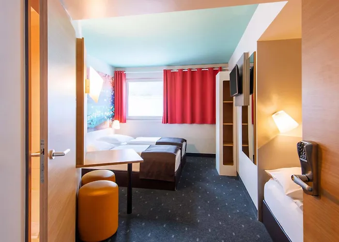 Отель Passau-west 3*